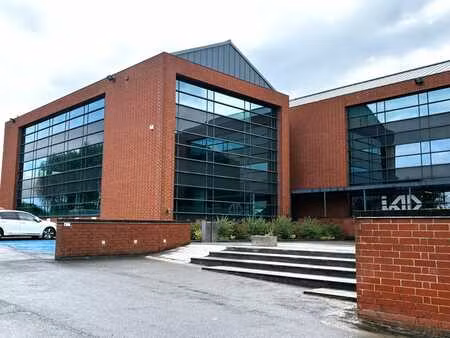 bureaux 2x300 m² à louer