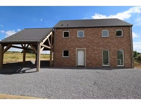 maison neuve 3ch  1sdb en pleine campagne avec jardin