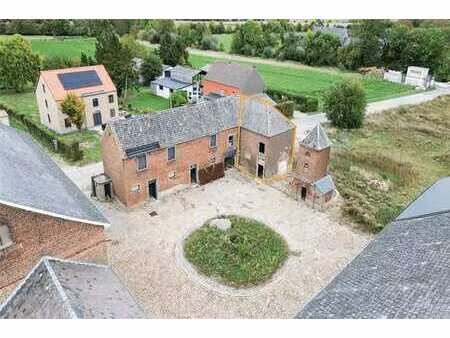 maison 2 ch à rénover- fort potentiel