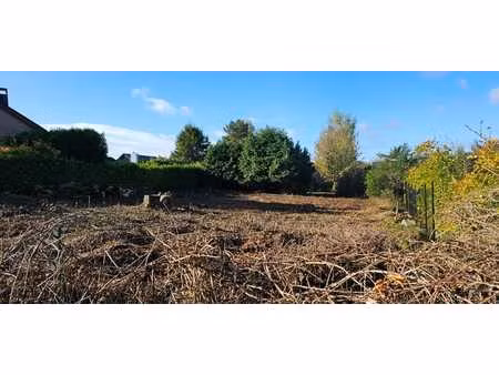 quartier du chenoy. magnifique terrain à bâtir de 7 14 ares.