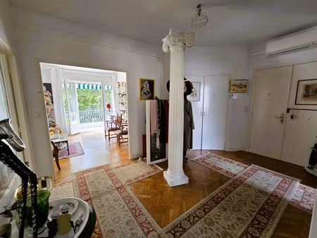 viager esplanade - grand t3 80m2 - balcon - loggia - cave..