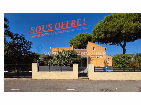 hérault (34) - mireval - villa plain-pied avec appartement t