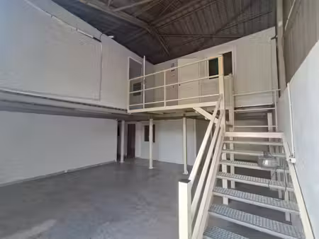 a louer atelier 295 m2 - cambaie