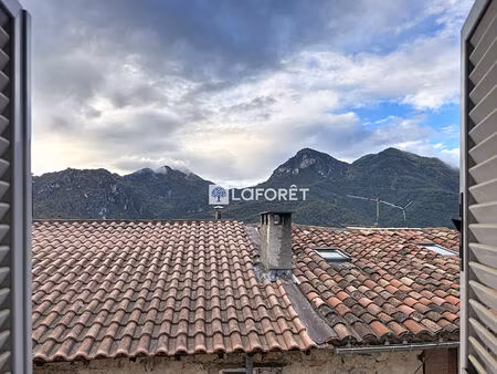 appartement castellar 3 pièces 66.86 - cave