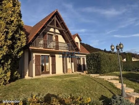 maison 6 pièces 114 m²