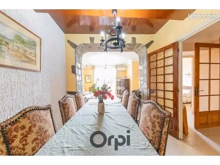 maison 6 pièces 168 m²