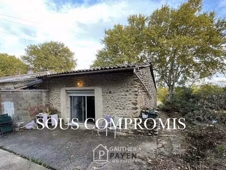 charmante maison de village en pierres