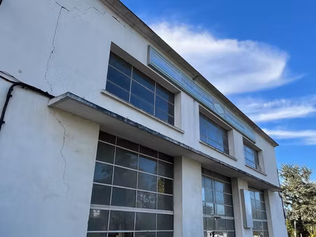 batiment d'activite de 233 m2