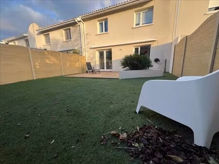 maison - 82 03 m2 - 4 pièces - meublé