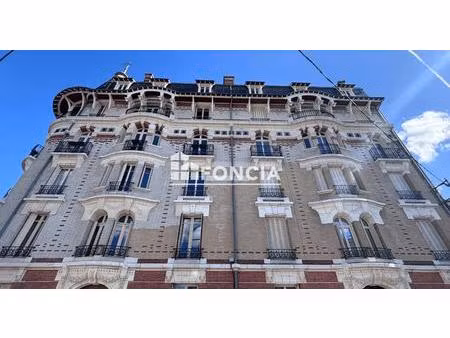 orleans proche toutes commodites appartement renove avec ascenseur