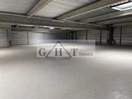 entrepot 4606m² a louer creteil zac europarc