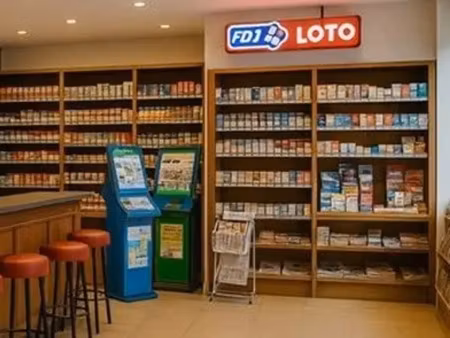 a vendre proche treguier- bar/tabac/loto avec logement