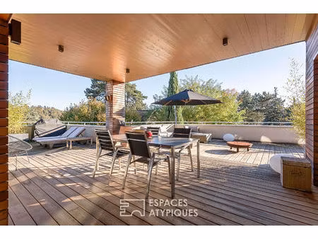 maison contemporaine composée de trois appartements