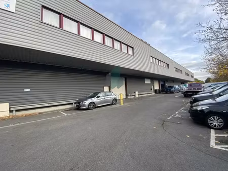 local d'activite a vendre