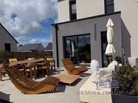 maison contemporaine à saint-malo-de-la-lande