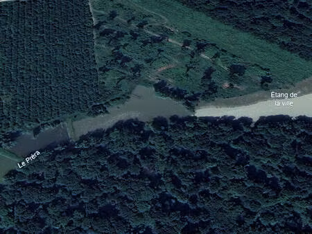 lepuix-neuf  terrain d'environ 4 hectares comprenant 4 étangs.