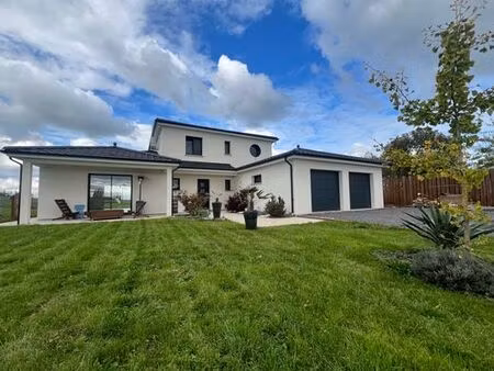 maison de prestige de 193 m2 en vente charmois  grand est