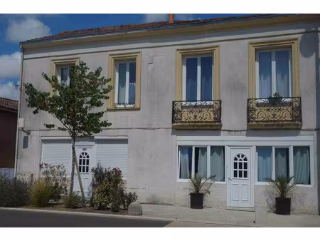 achat maison 7 pièces 230m² st aubin de blaye 33820