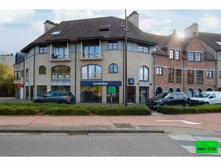 commercieel handelspand centrum ternat