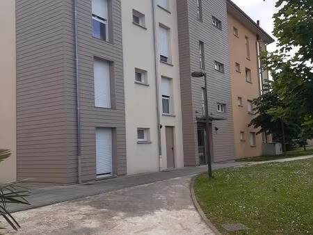 appartement 4 pièces 79 m²