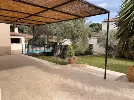 villa 145 m² 5 chambres terrain 1500 m² piscine garage