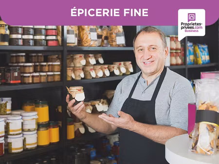riquewihr - alimentation  epicerie  souvenirs 55 m²   emplacement stratégique avec trois p
