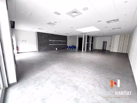 local commercial 140m2 à saint-jean-de-vedas