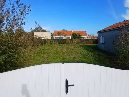 saint-étienne-de-mer-morte (44270)