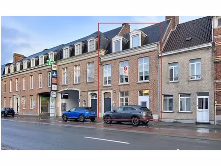 commercieel te koop in eeklo met 2 slaapkamers