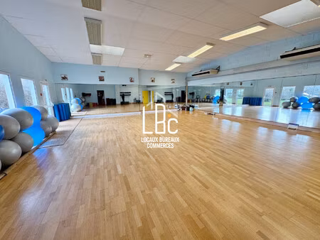 achat local commercial 570m² st hilaire de chaleons 44680