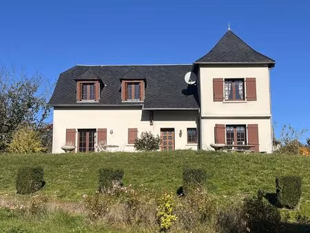 maison individuelle - 127m2 - 4 pièces