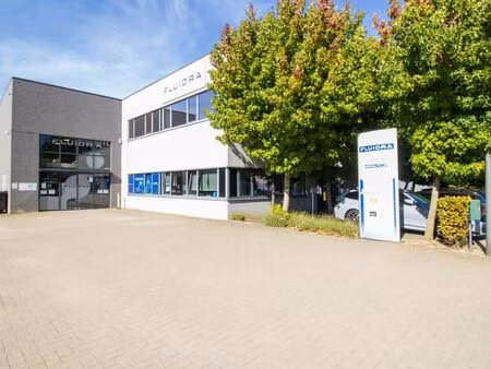 bien professionnel à louer à bierges € 12.000 (lgu82) - immobilière hendrix entreprise | z