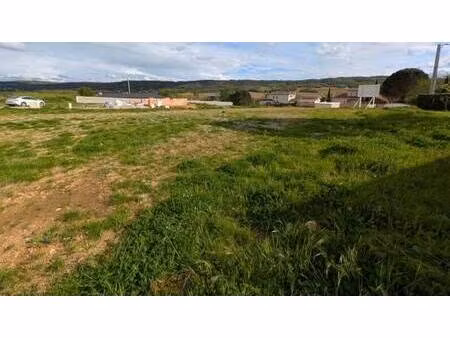 terrain constructible viabilisé à vendre
