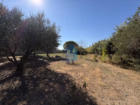 terrain constructible le cailar