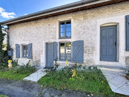 charmente maison de village