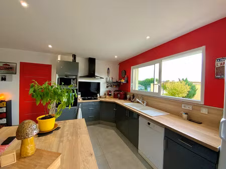 vente maison 5 pièces  130.00m²  archiac