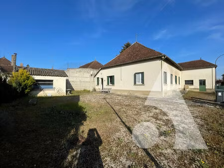 maison de plain-pied à bouilly 6 pièce(s) 120.89 m2