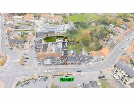 boulangerie prospère à vendre sur 1096 m² à zarren