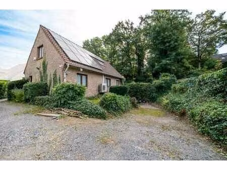 ***sous option***agréable villa 3 chambres de 1988 - peb b