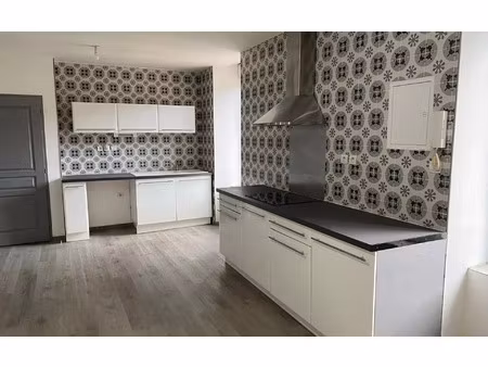 location appartement  m² t-3 à bessèges  536 €