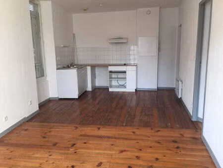 t3 meublé castelnau de medoc - 3 pièce(s) - 50.27 m2