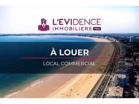 a louer superbe local commercial à la baule au coeur des commerces