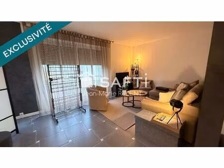 t4 lumineux  aucun travaux  tout à portée de main