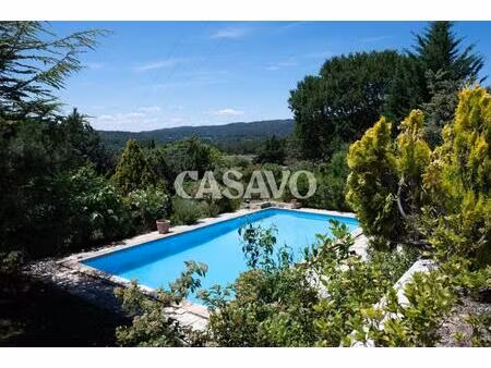 vente maison 8 pièces de 260m² - 13840 rognes