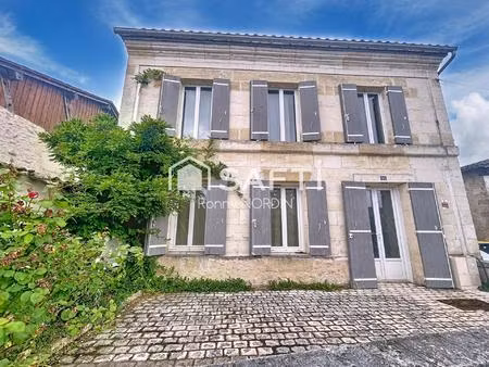 maison en pierre - trois chambres et dépendance