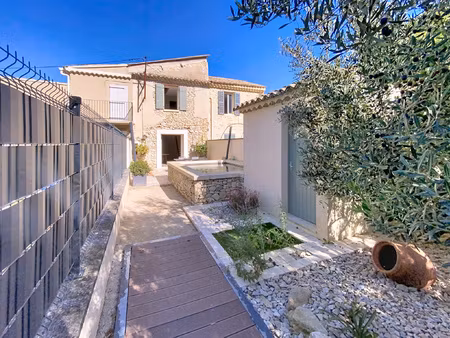 en exclusivité aux taillades! mazet de charme entre authenti