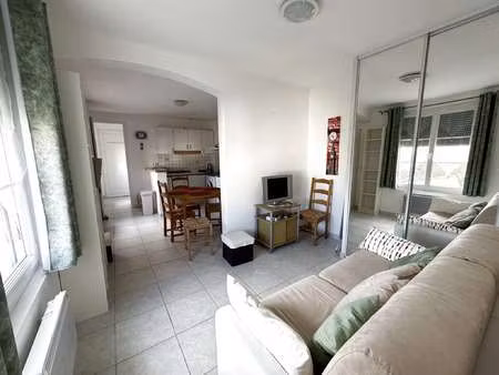 vente appartement 3 pièces à meschers-sur-gironde (17132) : à vendre 3 pièces / 35m² mesch