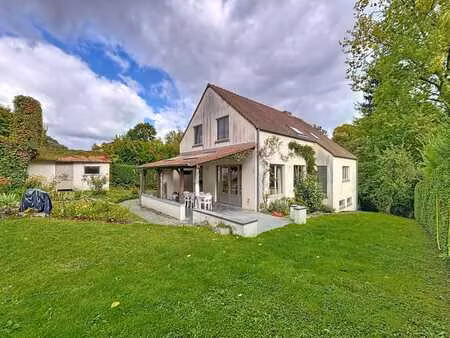 +++ visites suspendues +++ villa 4 chambres avec étang