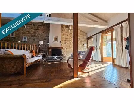 maison 191m2 - 4 chambres - piscine - 4000m2 de terrain