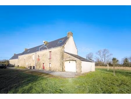 maison de 362 m² à belz